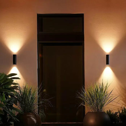 Philips Hue White&Color Ambiance Appear Wall Light Outdoor